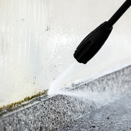 Powerwashing concrete